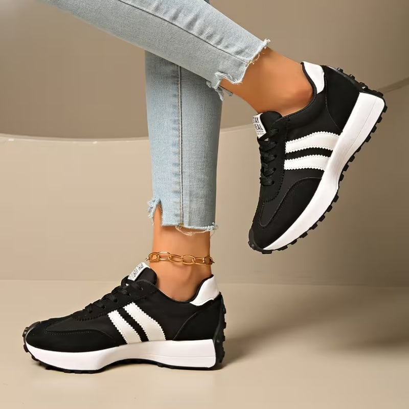 Buty codzienne oarone® | Z szerokim noskiem, który zmniejsza nacisk na stopy.