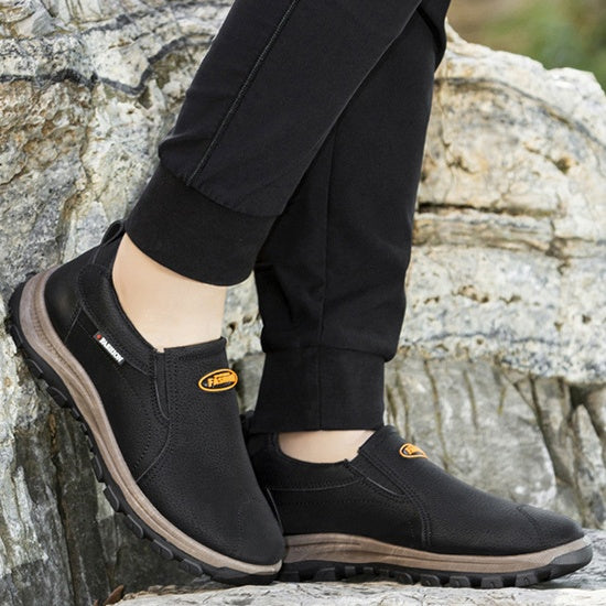 Buty ortopedyczne Oarone® | Ergonomicznie zaprojektowane, aby uśmierzać ból pleców, stawów i nóg.